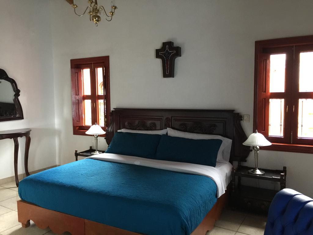 Hotel Mansion Real San Sebastián del Oeste エクステリア 写真